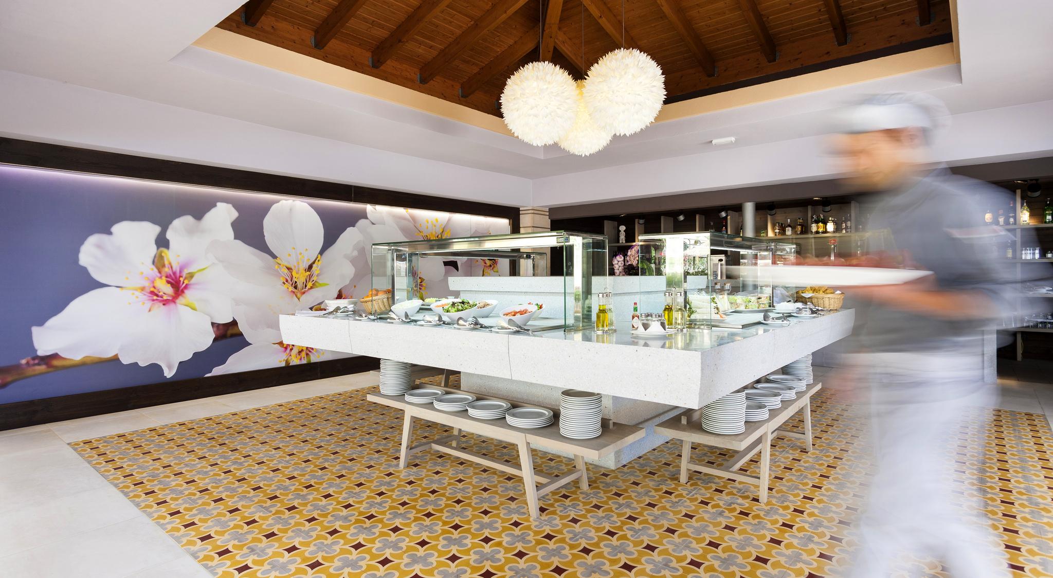 Insotel Cala Mandia Resort 외부 사진
