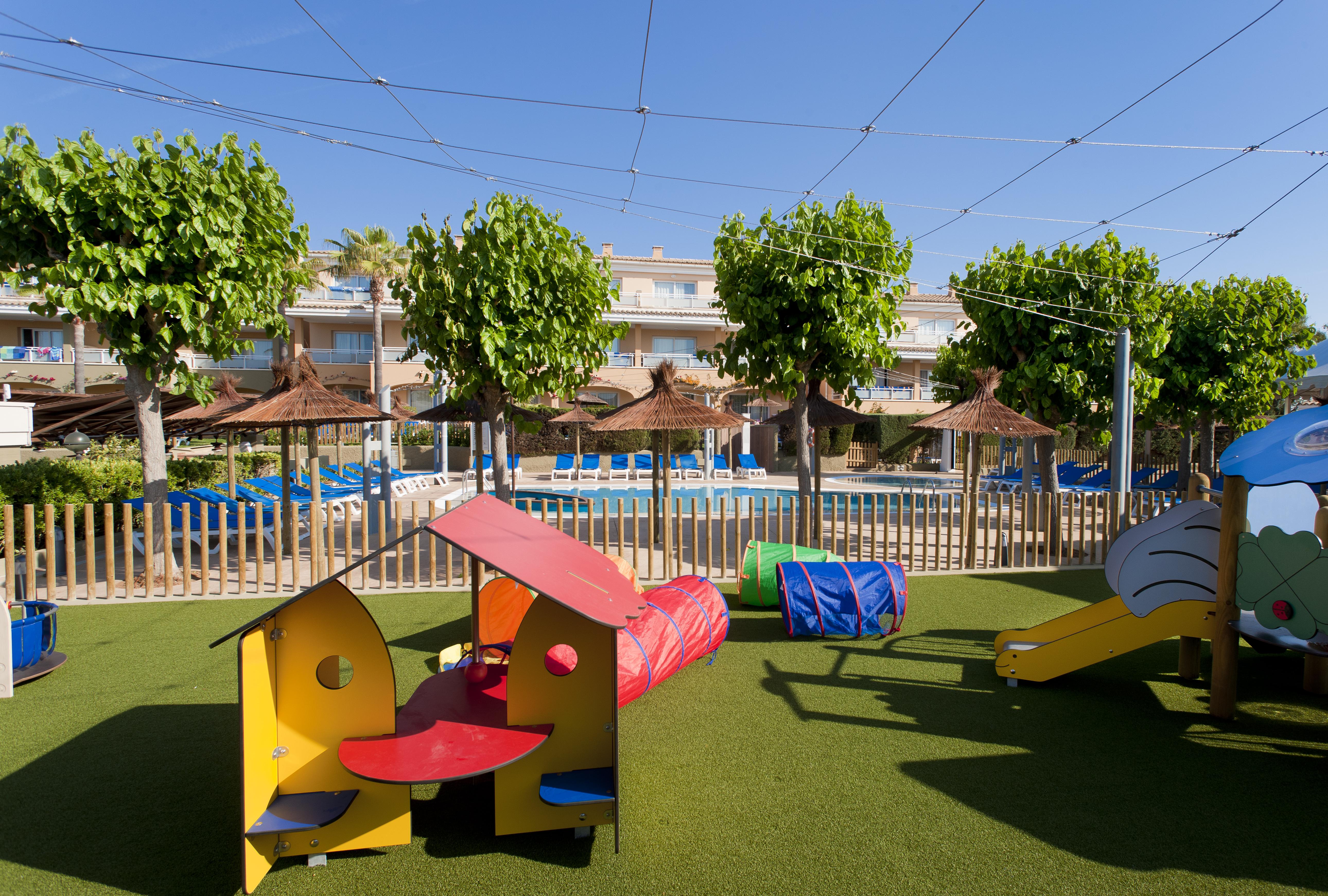 Insotel Cala Mandia Resort 외부 사진